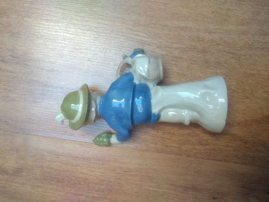 Figurka z porcelany GDR