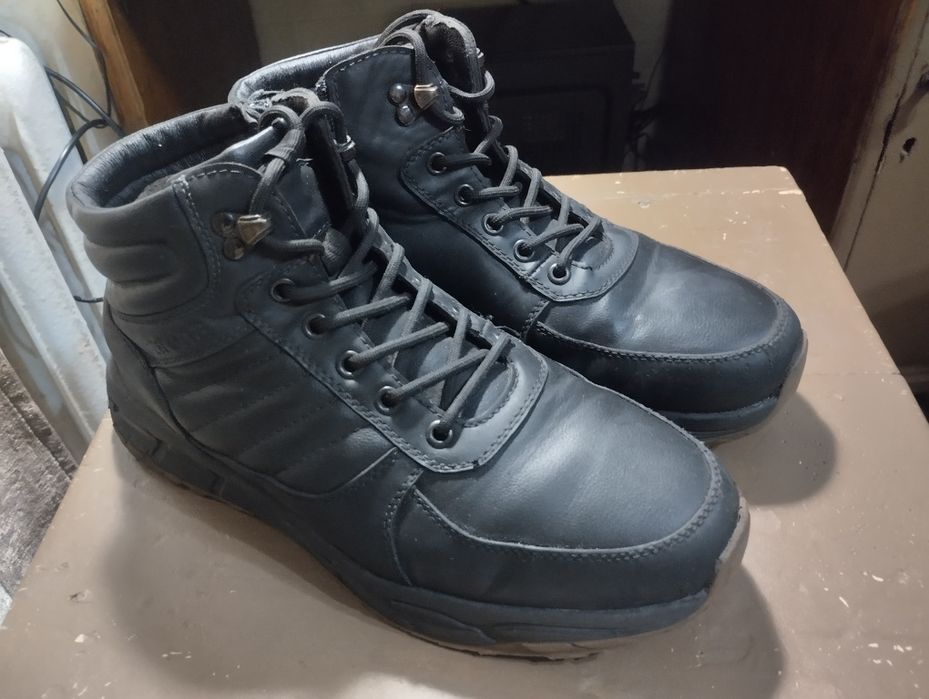 Кросівки зимові ботинки кросовки ботинки зимние