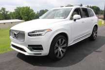 2022 Volvo XC90 Recharge T8 Inscription 7P