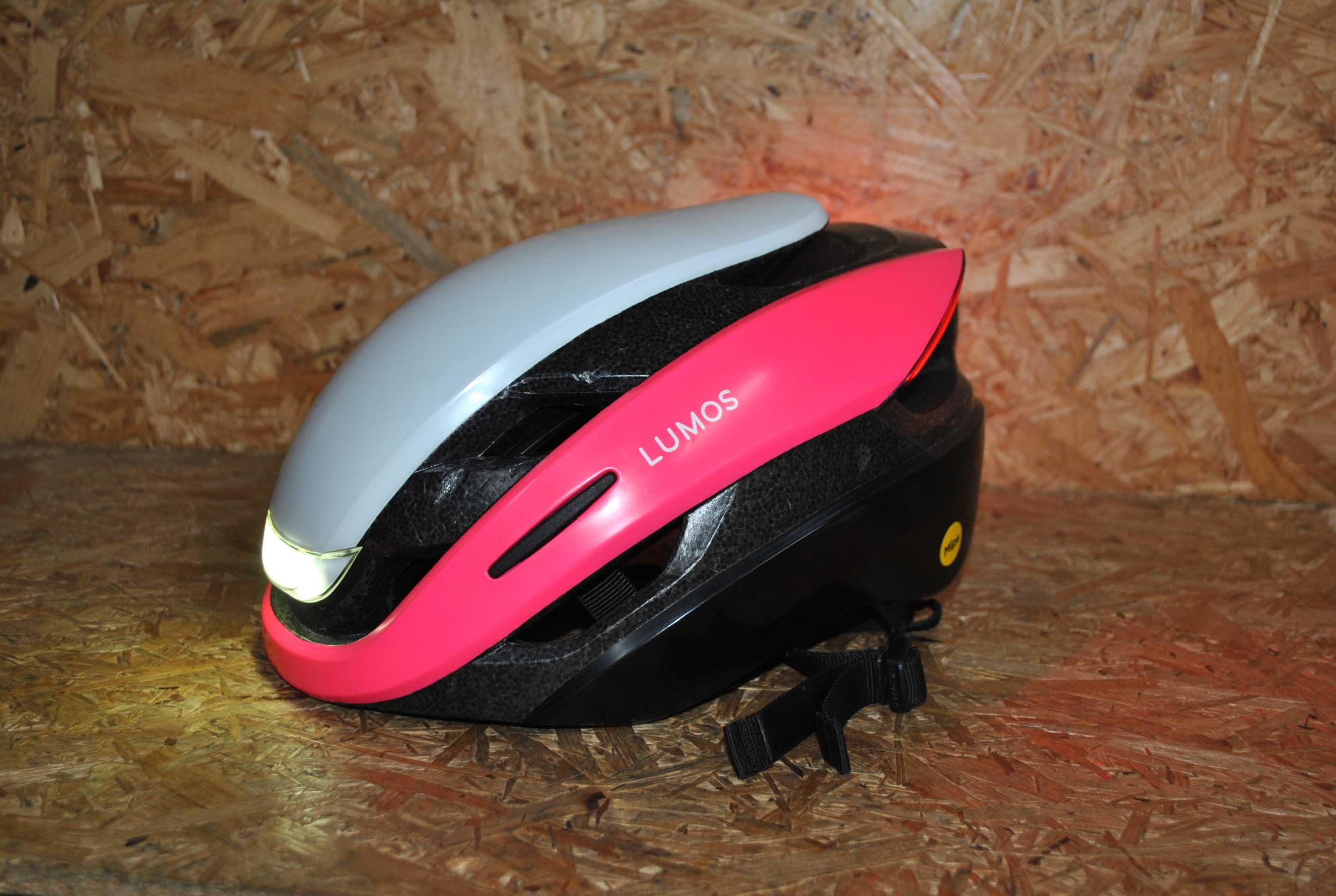 Nowy Kask LUMOS ultra mips  M/L