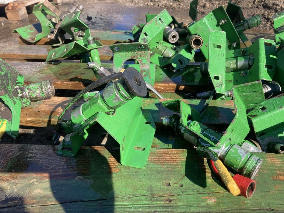 Запчастини до жаток флекс John deere