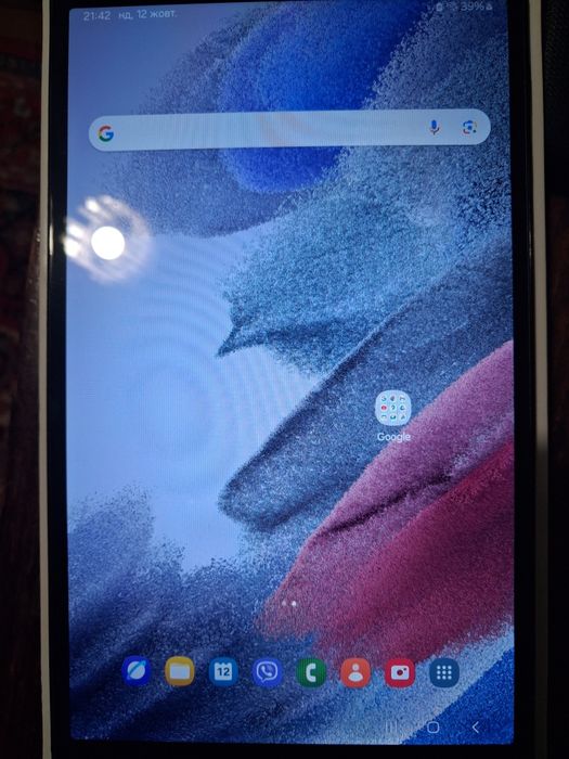 Планшет Samsung Galaxy Tab A7 Lite 
• Дисплей: 8.7" TFT (1340×800)