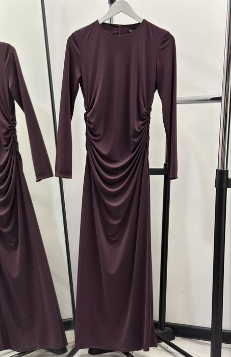 Вишукана максі сукня Zara