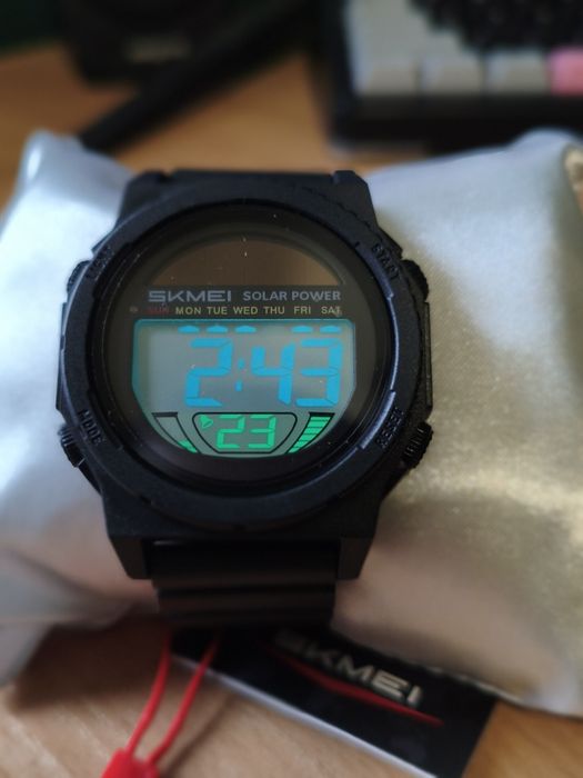 Нові годинники SKMEI, Binbond, Sanda, Smael