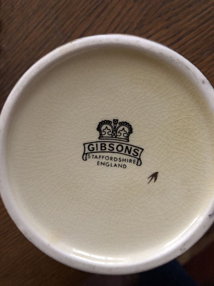 Porcelanowy kufel firmy Gibsons