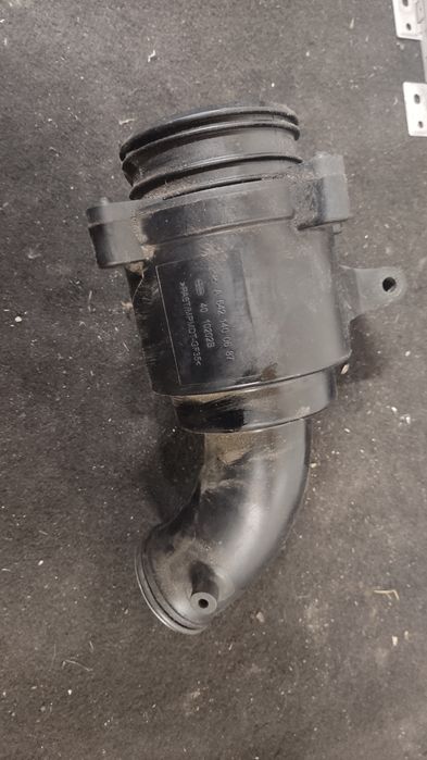 Tłumik szmerów ssania turbiny Mercedes Benz e klasa w211 lift 3.0 CDI