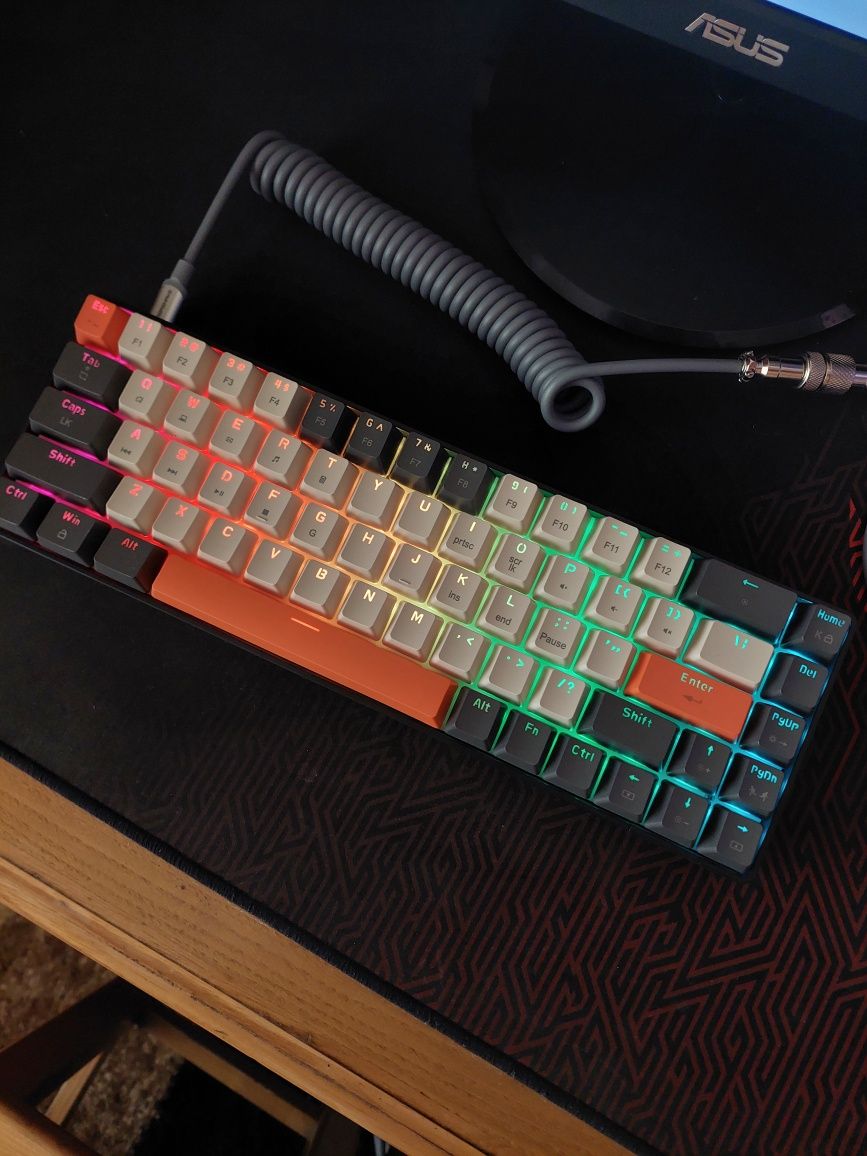 Teclado YINDIAO T8, 68 Teclas