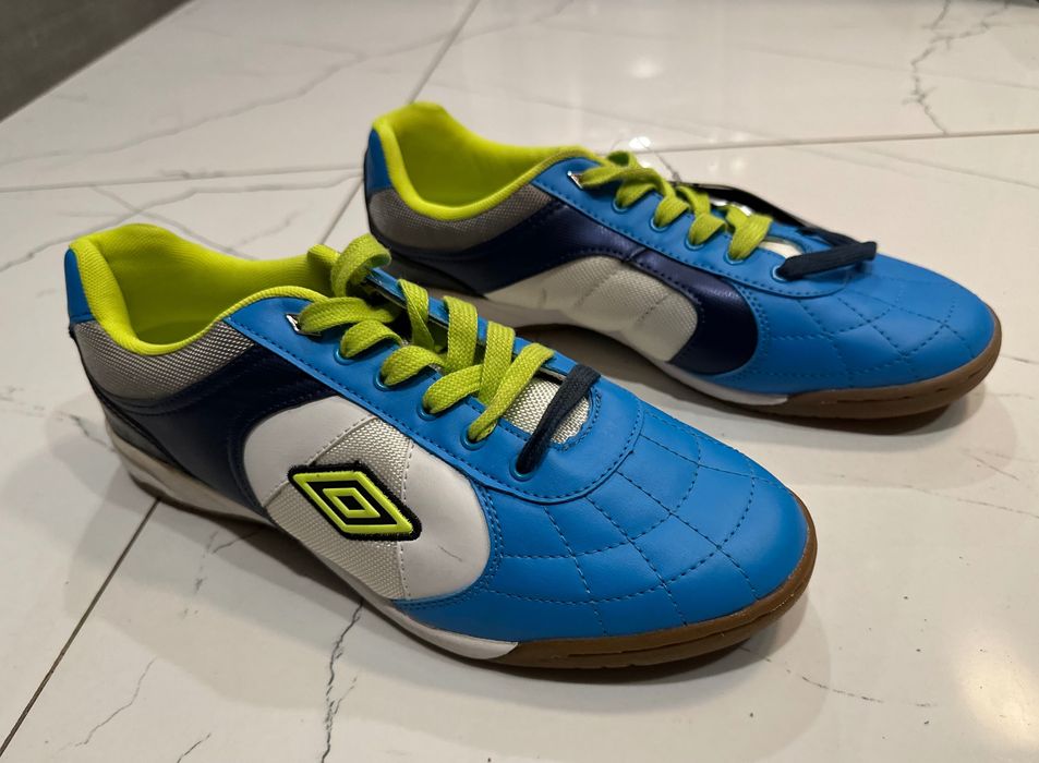 Buty piłkarskie Umbro r.46