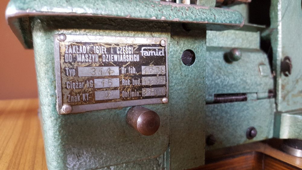 SPRAWNA Maszyna do szycia Overlock FAMiD ZF-314