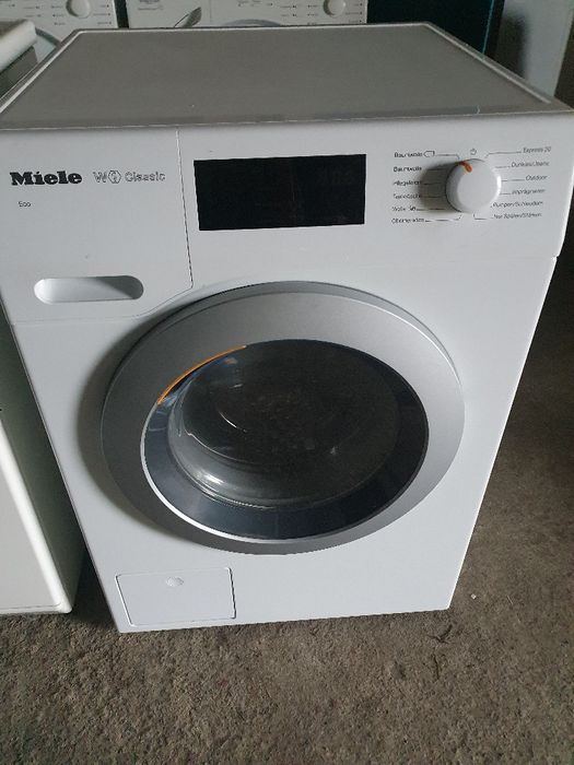 Пральна машина MIELE W1