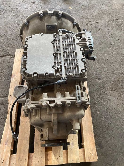 Коробка передач КПП АКПП Renault T Volvo FH FM EURO 6 AT2412E AT2612E
