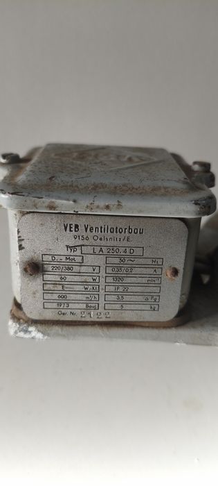 Wentylator przemysłowy industrialny metalowy odlew