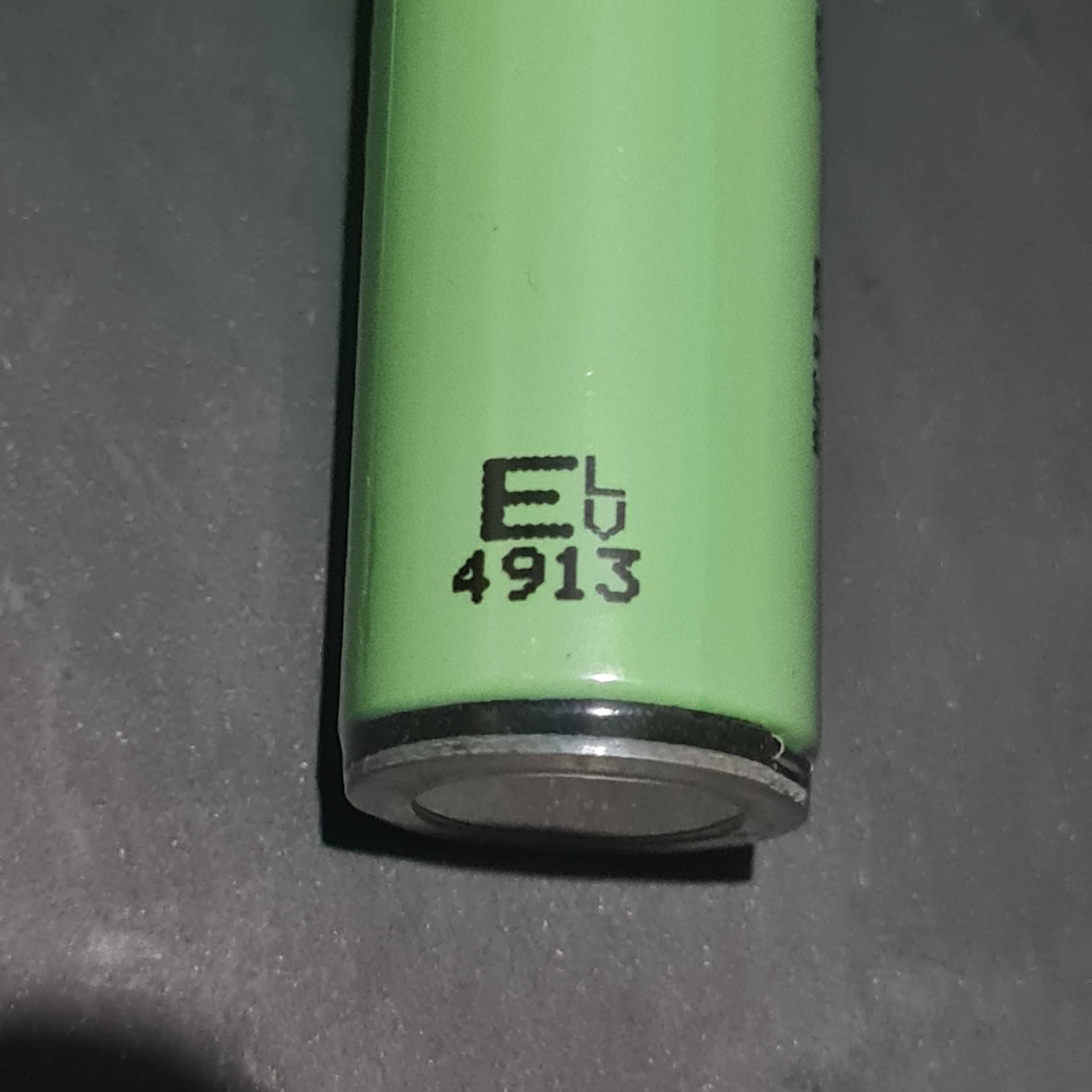 акумулятори 18650 + плата захисту PCB VariCore 3400mAh NCR 18650B