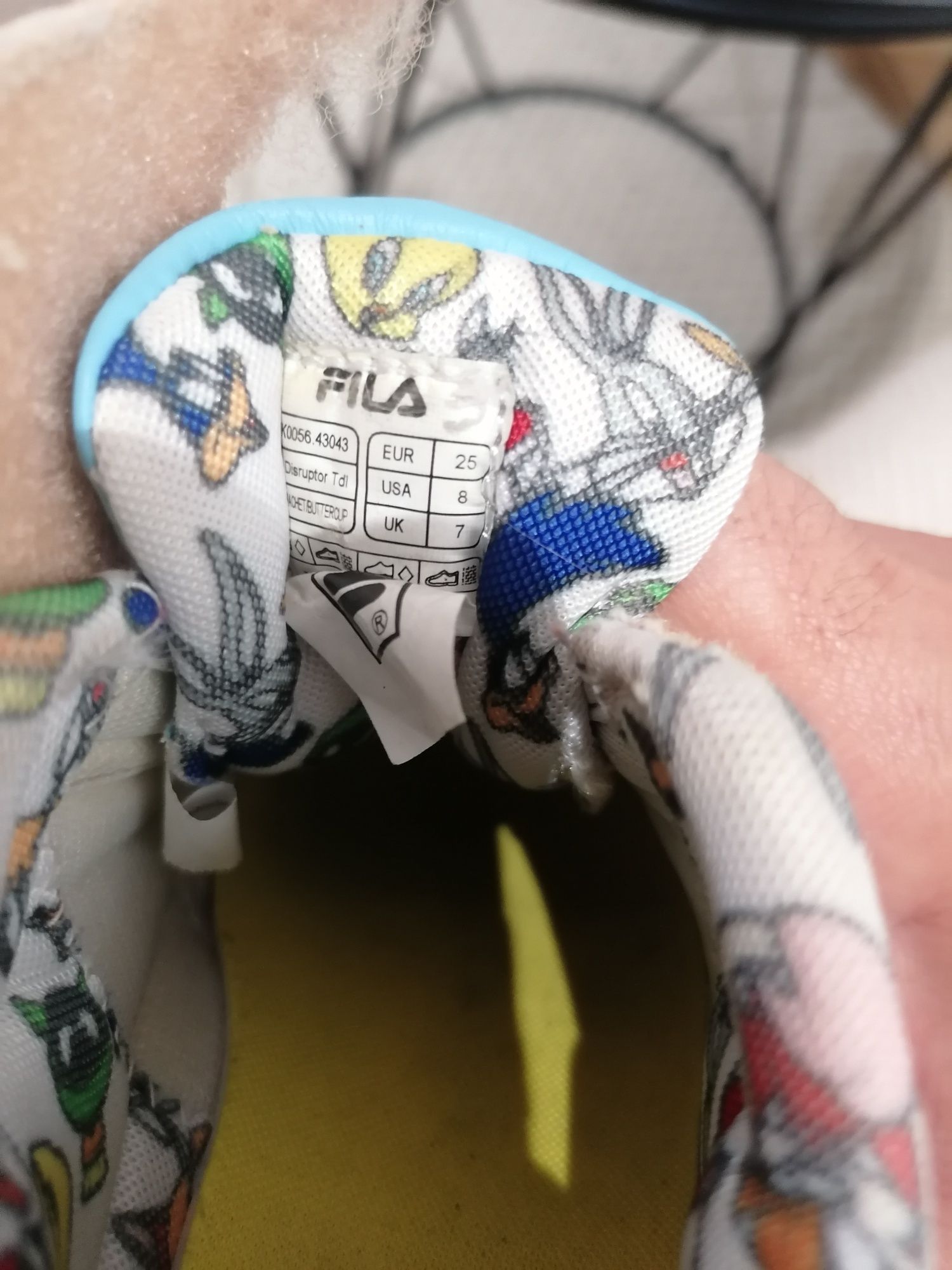 Buty dziecięce fila r 25 wkładka 16 cm