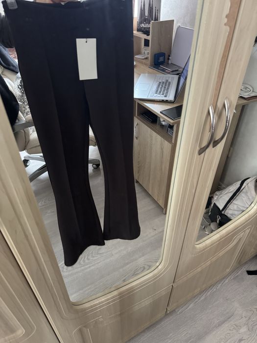 нові штані клеш Zara