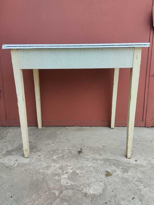 Кухонний стіл. Стол. Відправка.