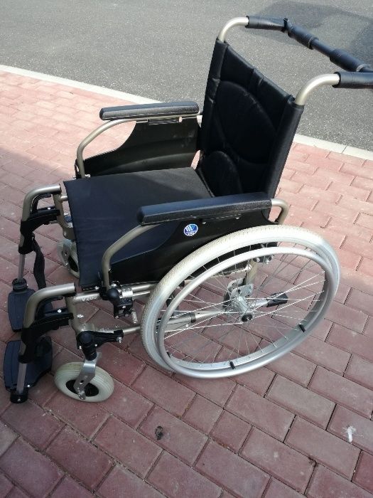 wózek ultralekki inwalidzki Vermeiren V200, praktycznie nowy