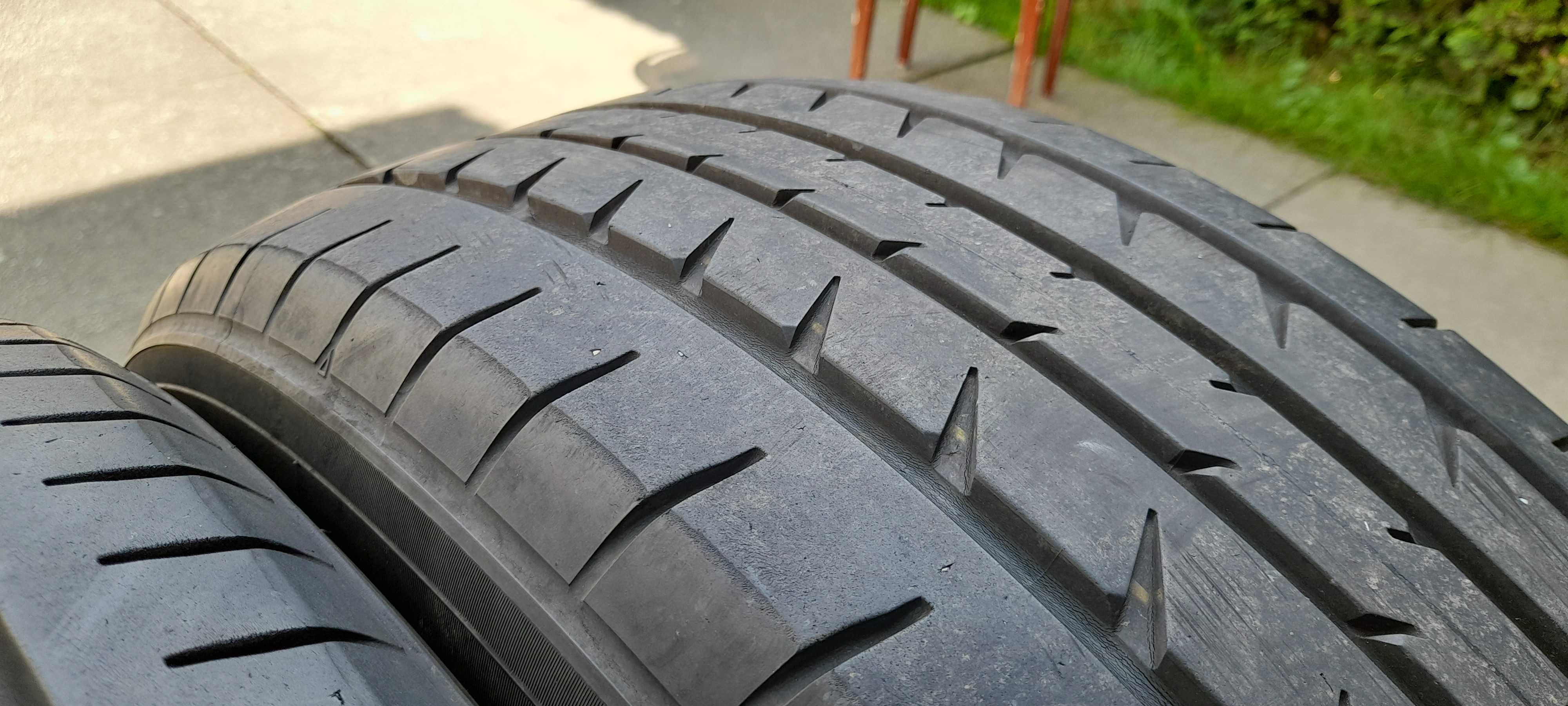 Opony letnie Toyo  225/55 R18  98H