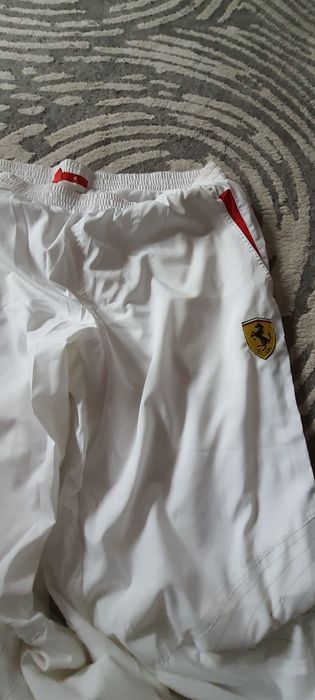 Dres Ferrari - oryginał