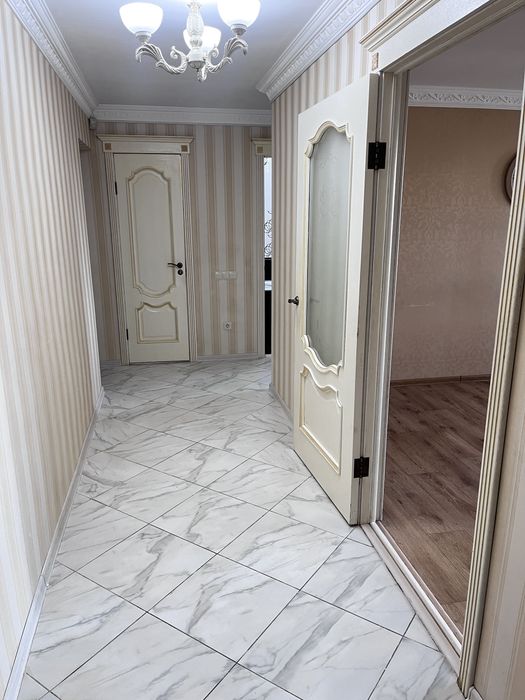 Продаж трикімнатної квартири