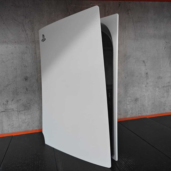 Konsola SONY PlayStation 5 CFI-1216a z Napędem CFI USZKODZONA