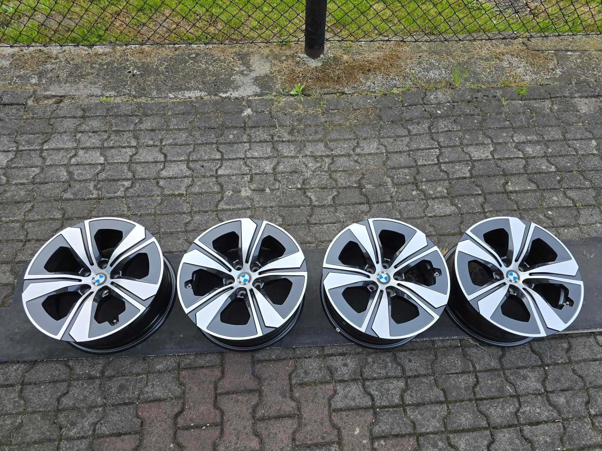 Felgi aluminiowe oryg. BMW 4 17 cali 7.1/2Jx17H2 IS ET 30 TPMS