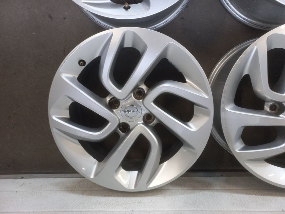 Felgi aluminiowe 16" 4x108 Opel Crossland