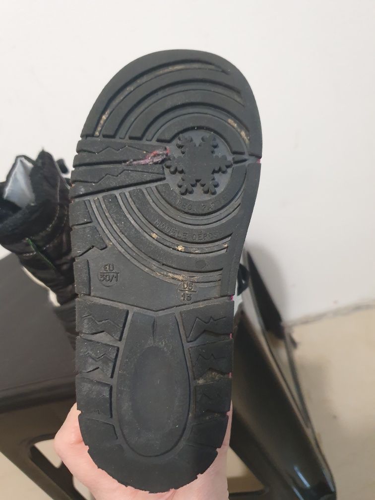 Zimowe buty dziewczęce