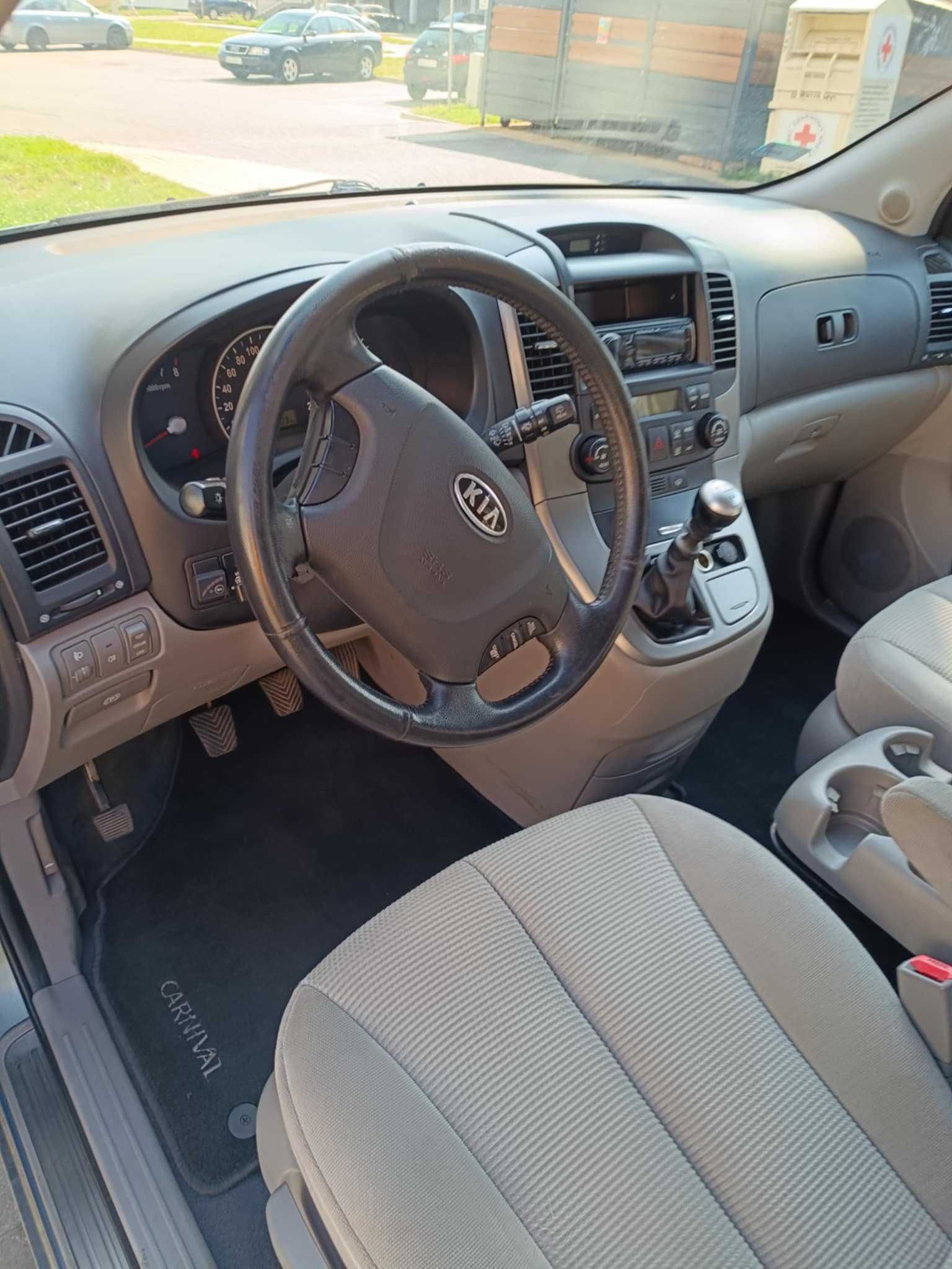 KIA CARNIVAL 2.7 V6  189KM 2007/2008r Benzyna / LPG Stag 300