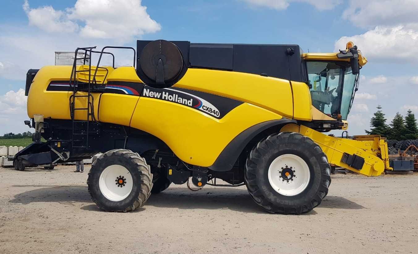 Kombajn New Holland CX 840 heder klimatyzacja 2003 r.