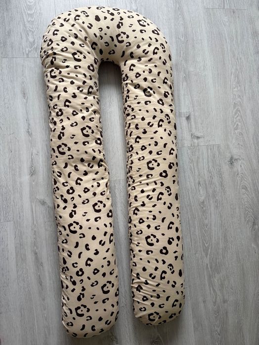 Подушка для вагітних та годування