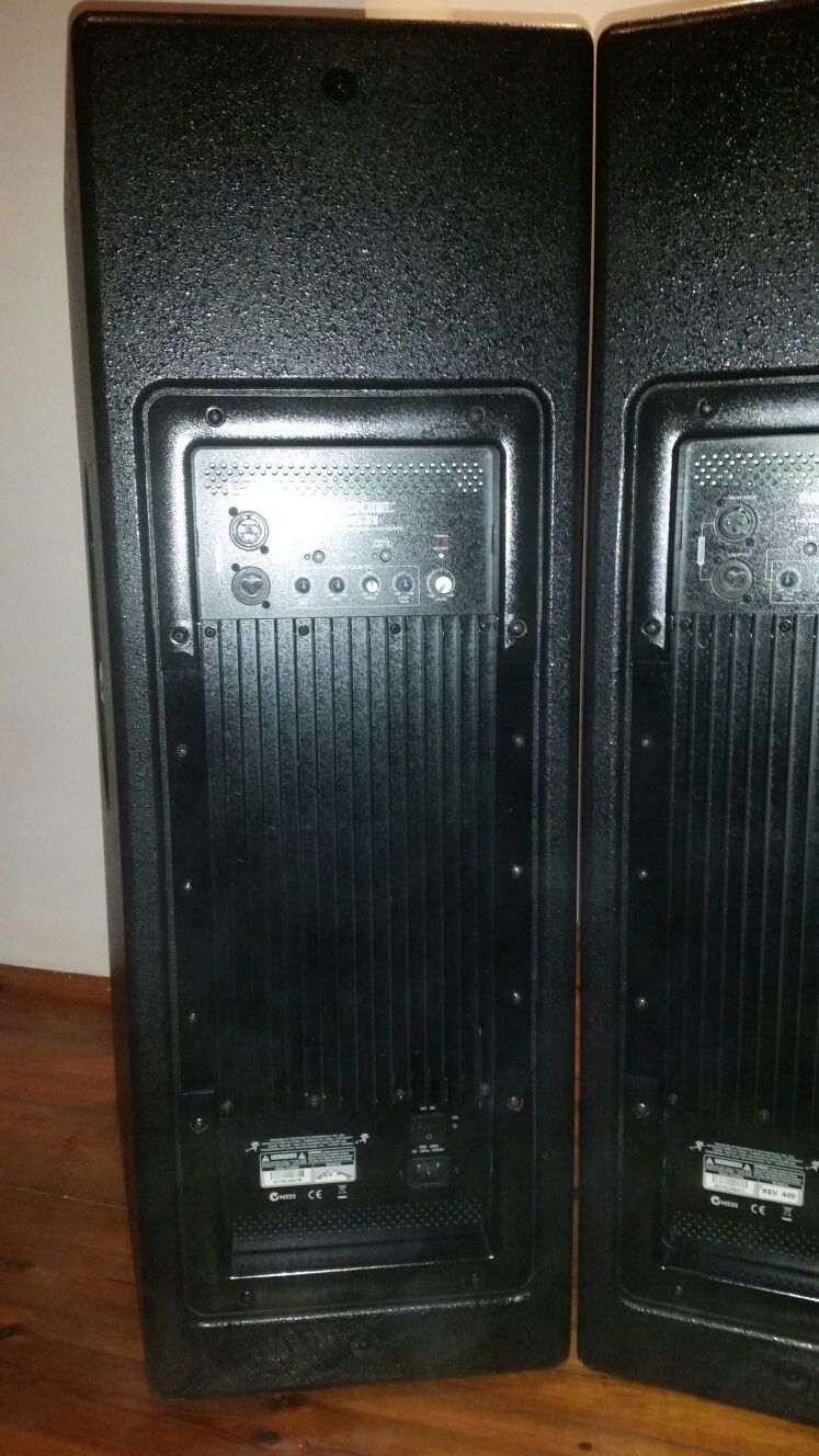 Kolumny Mackie HD 1531 Trójdrożne + Grube pPokrowce