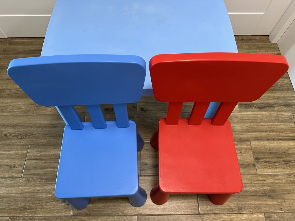 Zestaw ikea mamut stolik krzesełka