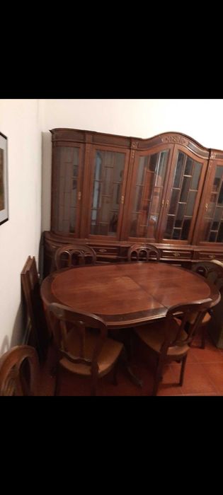 Móvel Sala + mesa e cadeiras