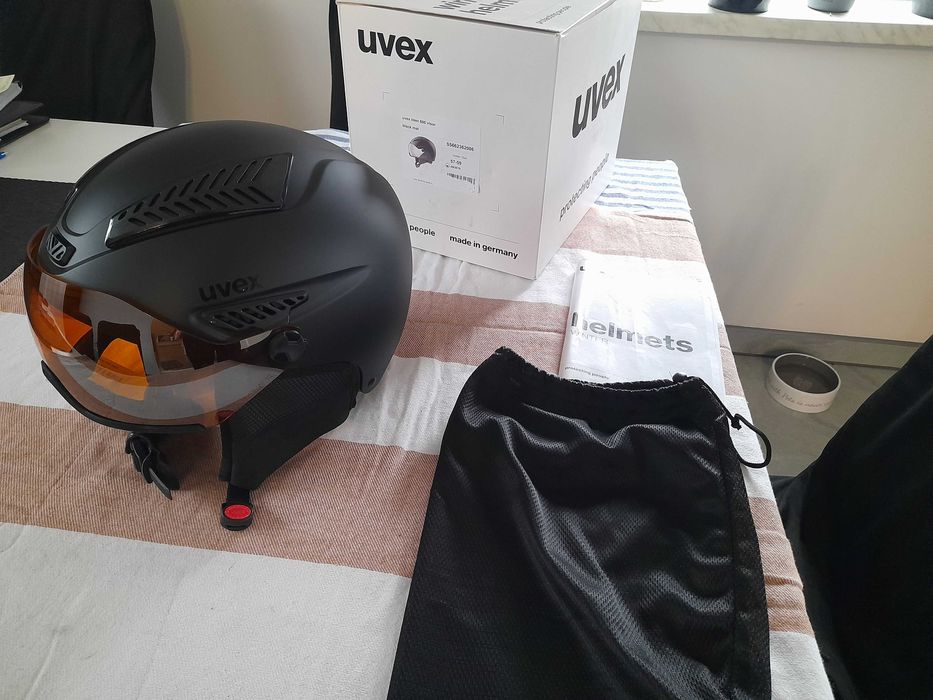 Kask Narciarski Snowboardowy Uvex Hlmt 600 Visor r 57-59cm