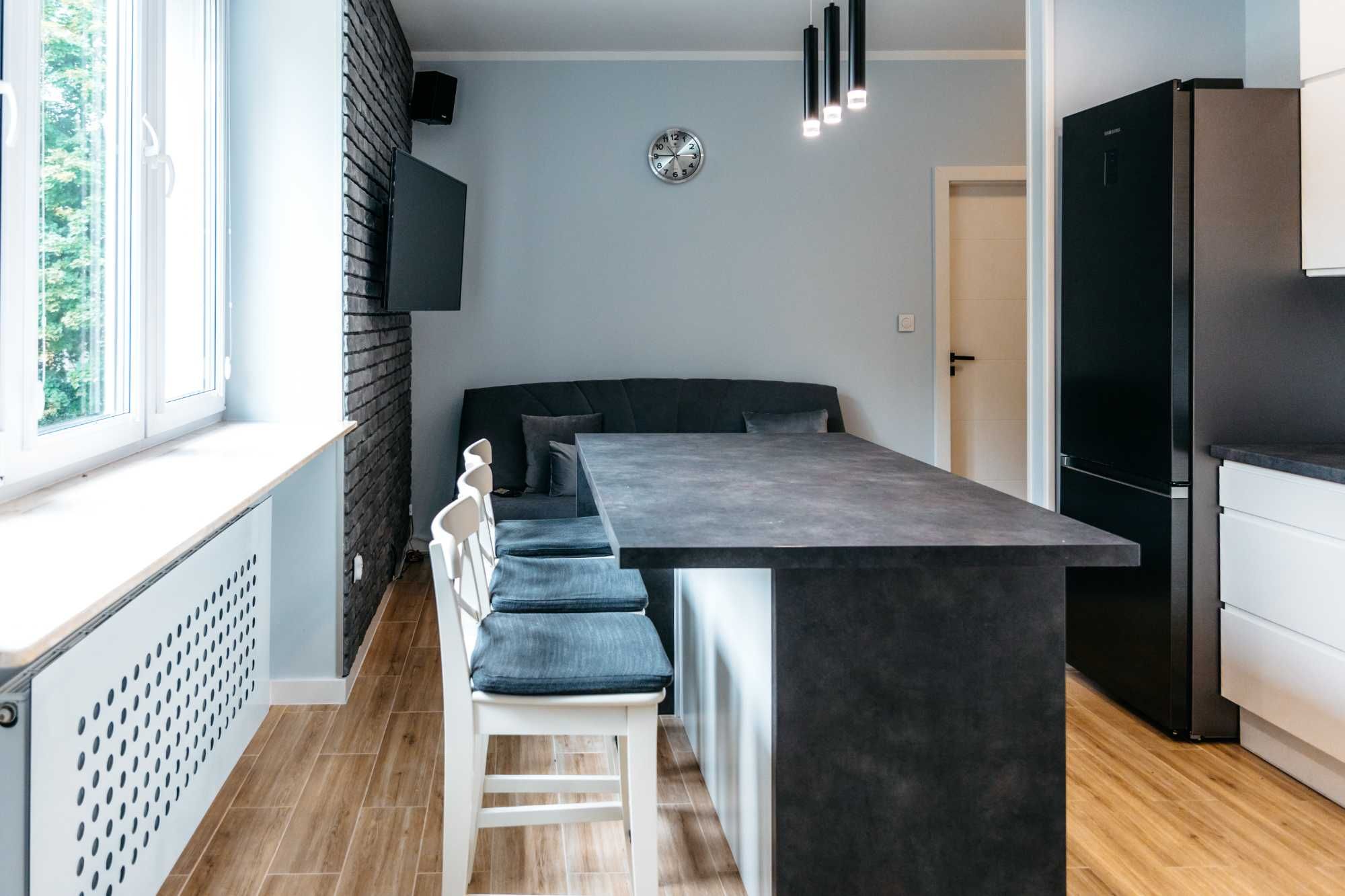 Nowoczesne – 2 pokoje, 68 m², wysoki standard + 2 komórki i parking!