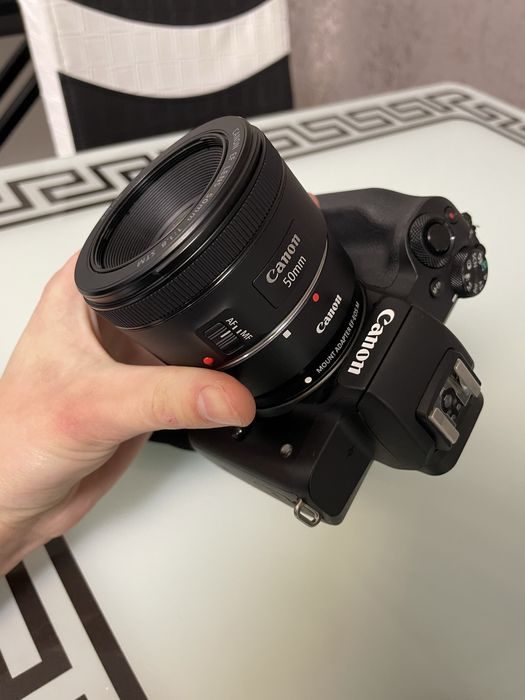 Фотоапарат Canon Eos m50