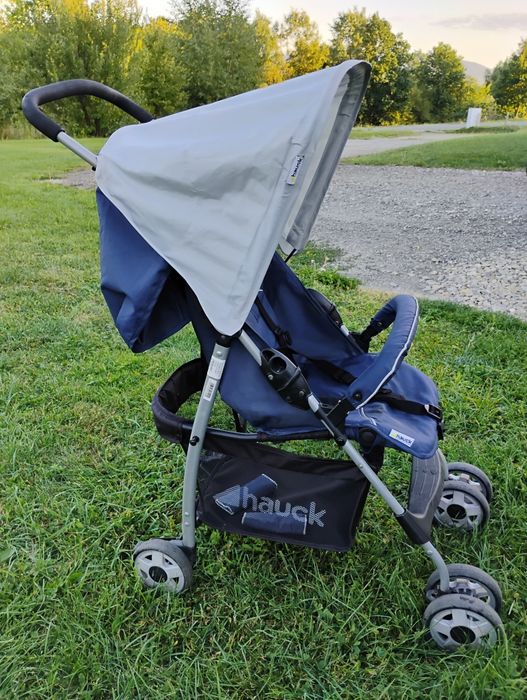 Wózek spacerowy dla dziecka