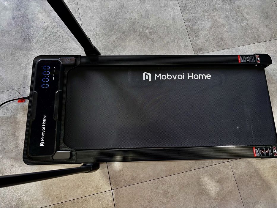 Nowa bieżnia elektryczna Mobvi Home Plus, składana.