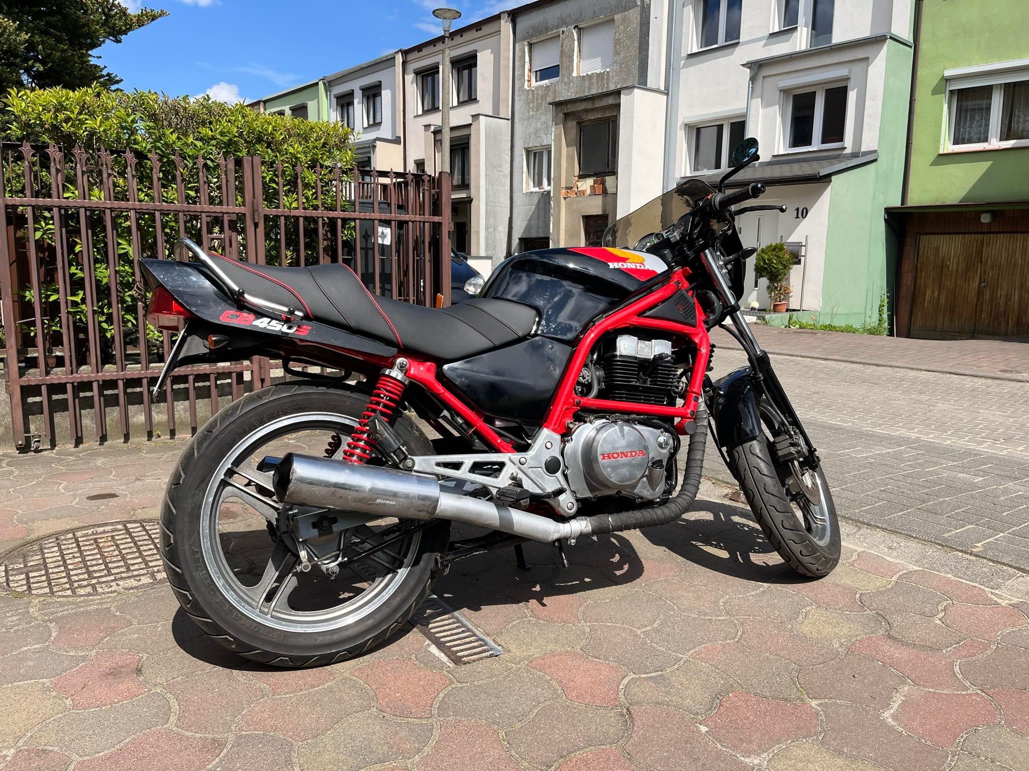 Sprzedam odrestaurowany motocykl Honda CB450S