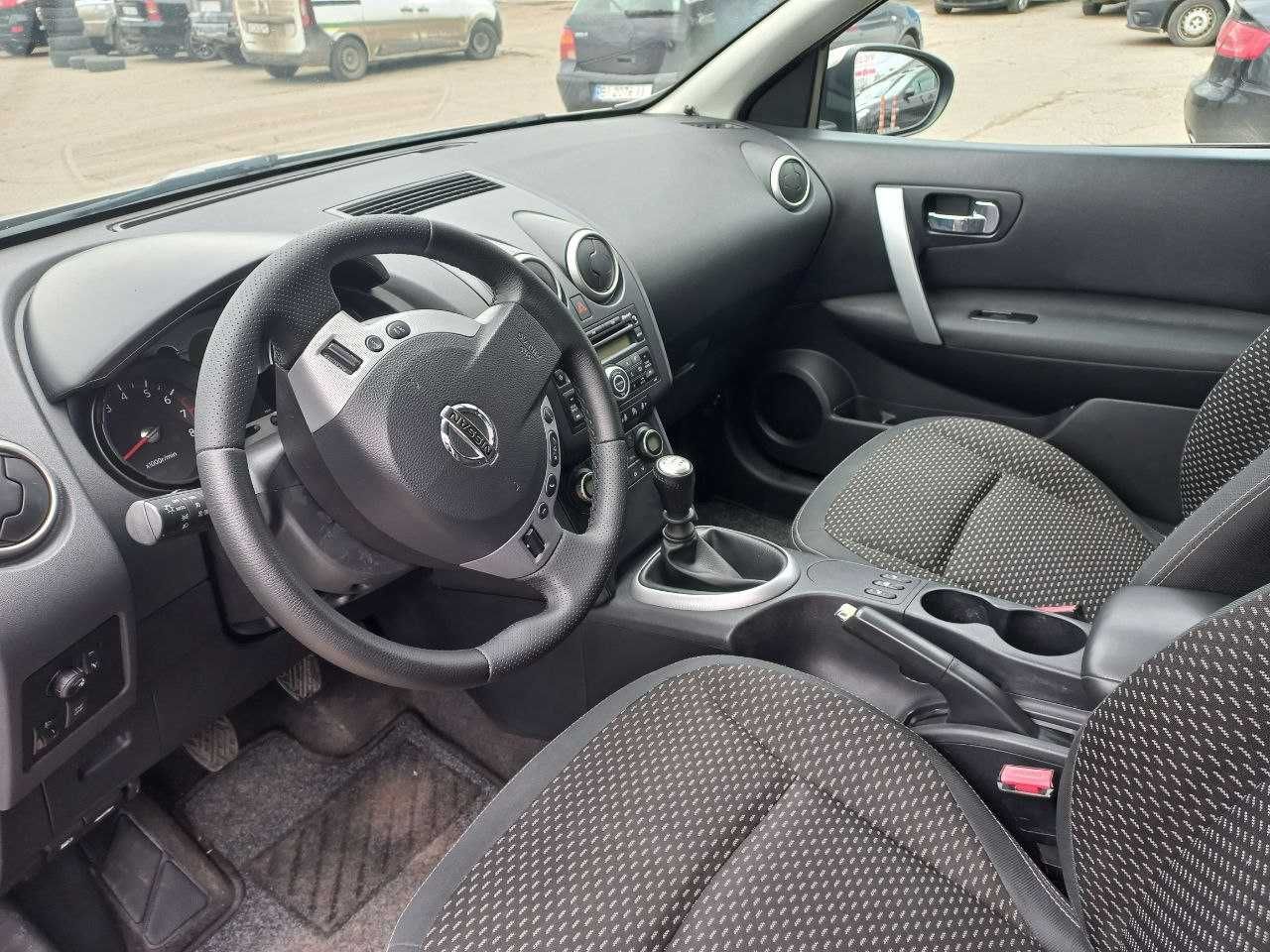 Продам Nissan Qashqai