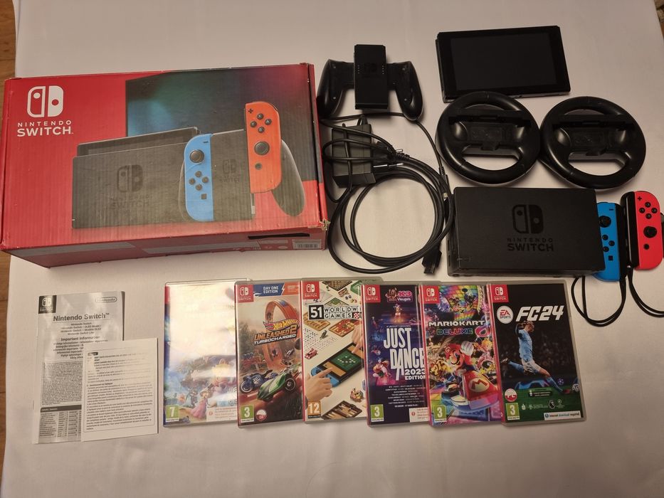 Konsola nintendo switch  plus gry