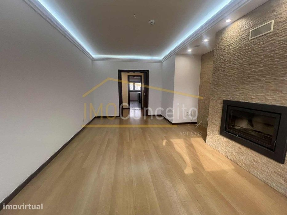 Apartamento T2! Garagem| Tomar