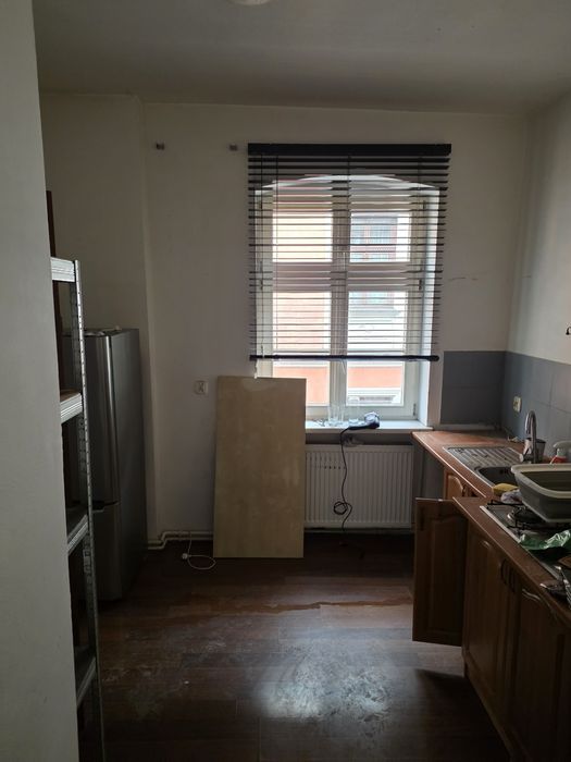 Dwupokojowe na trzecim piętrze do wynajecja 1500zl za ODSTĘPNE