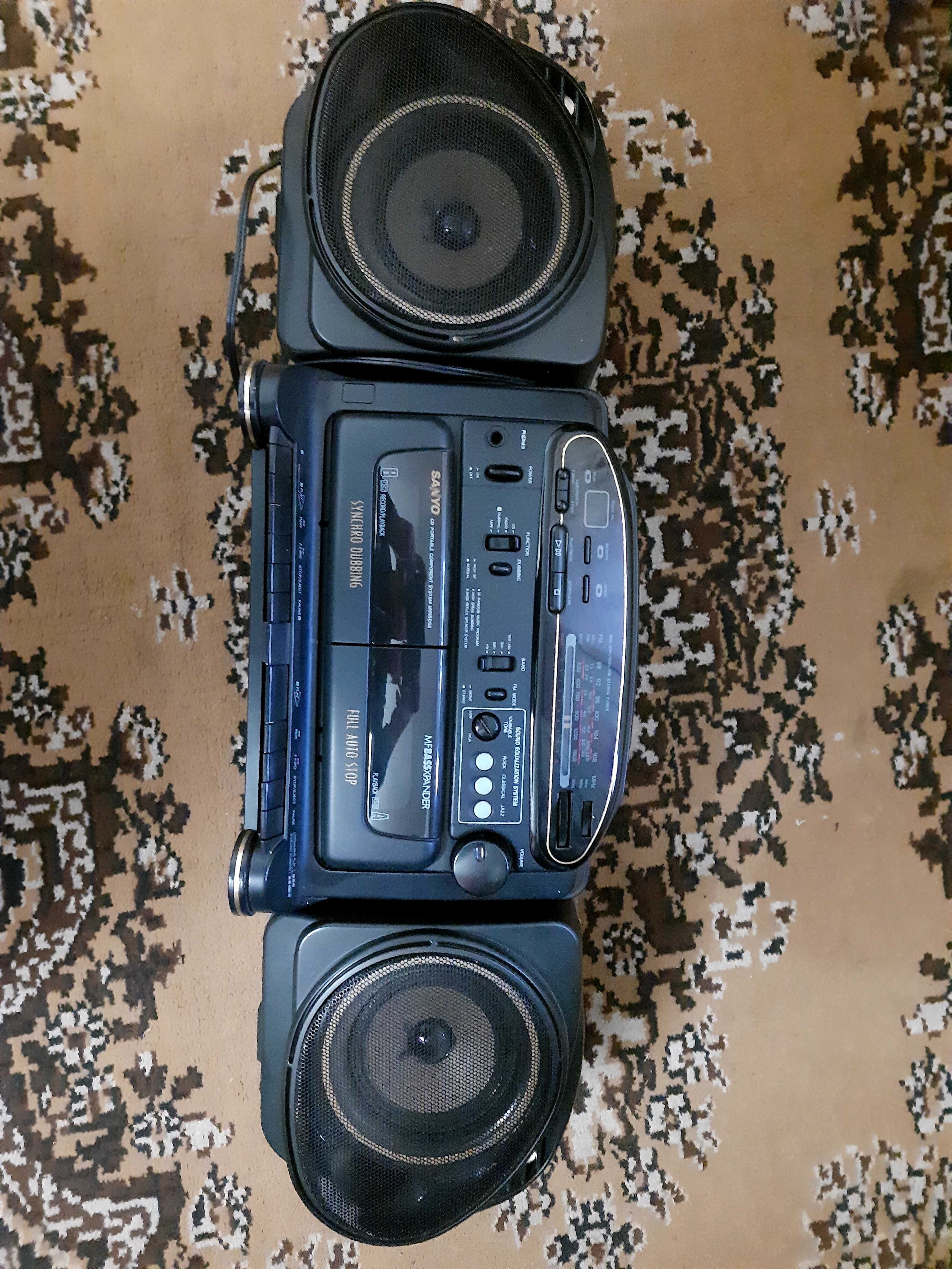 Продам магнитафон SANYO M955DSR