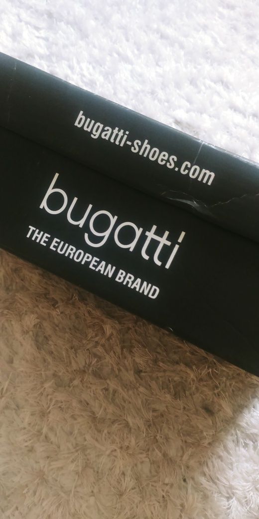 Bugatti  мокасини туфлі
