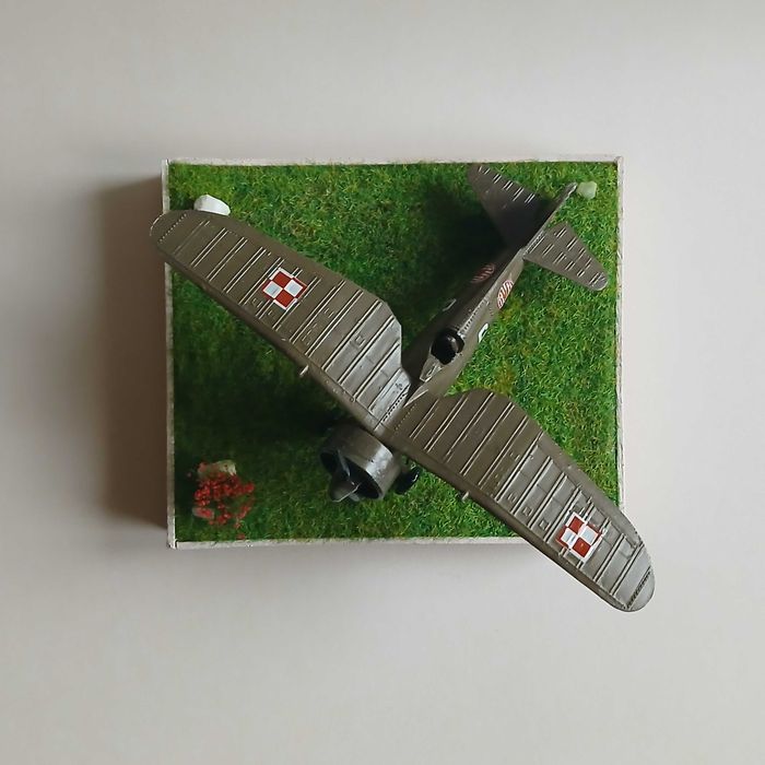 Podstawka ,Ekspozytor modelarski 79 - Prado PL