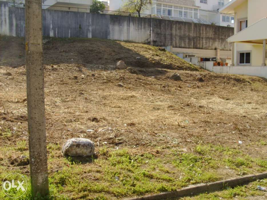 Terreno em Gondomar/Valbom/Quinta do Allen/Estrada de Vila Verde