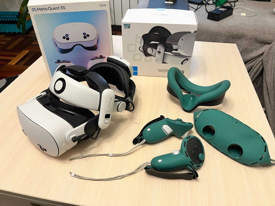 Oculus Meta Quest 3S / 256 Гб + BOBOVR S3 Pro (with Battery)