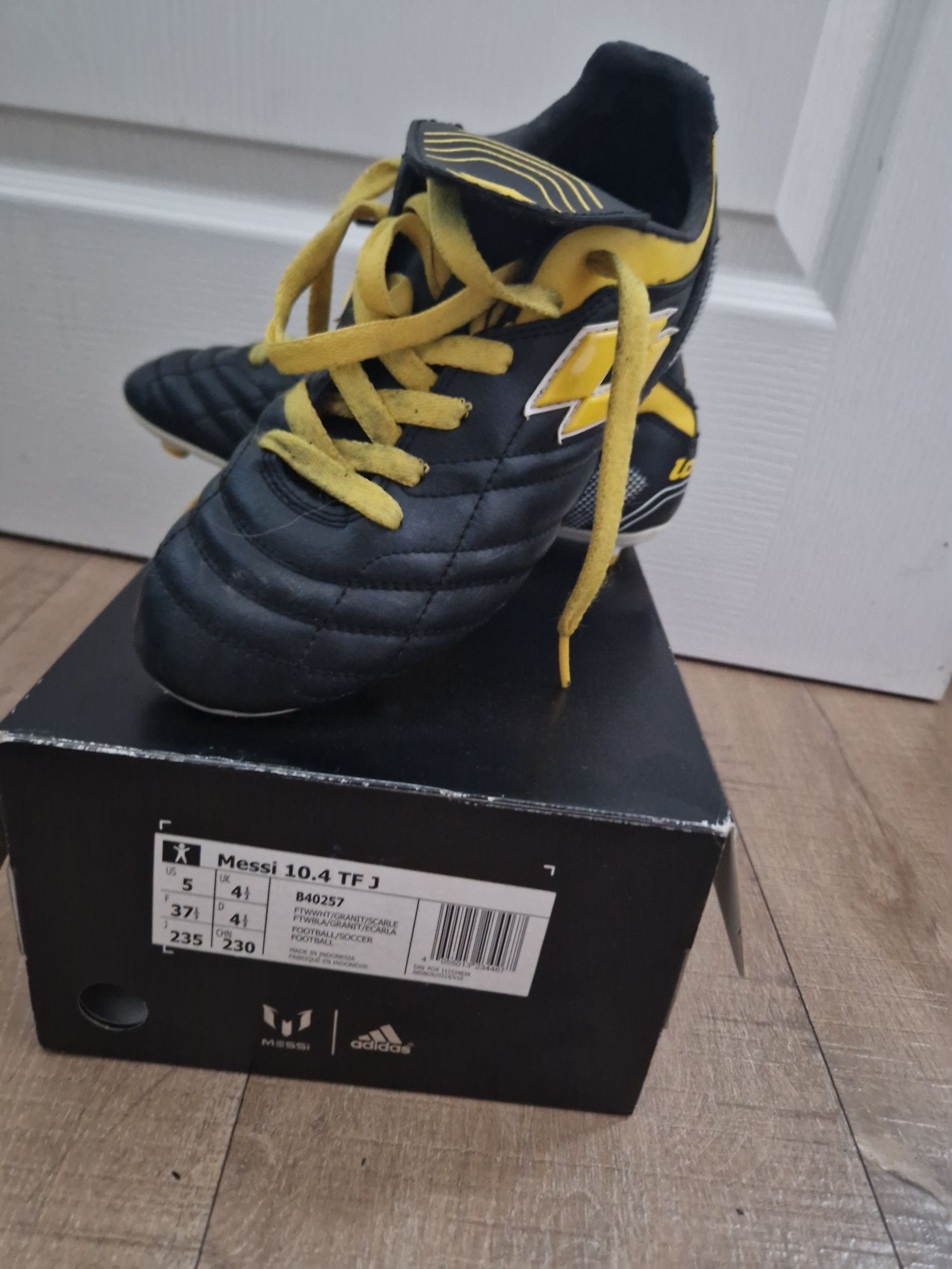 Buty piłkarskie Adidas Messi